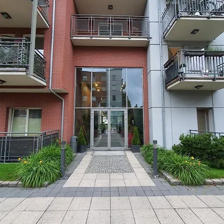דירה Lastadia Apartament - Przytulna Przystan Nad Motlawa גדנסק